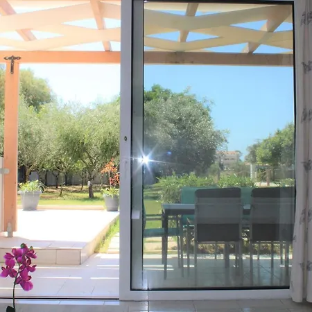 Kalamaki Plaza Apartments מראה חיצוני תמונה