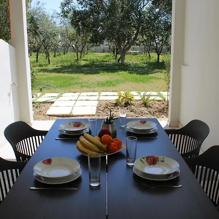 Kalamaki Plaza Apartments מראה חיצוני תמונה
