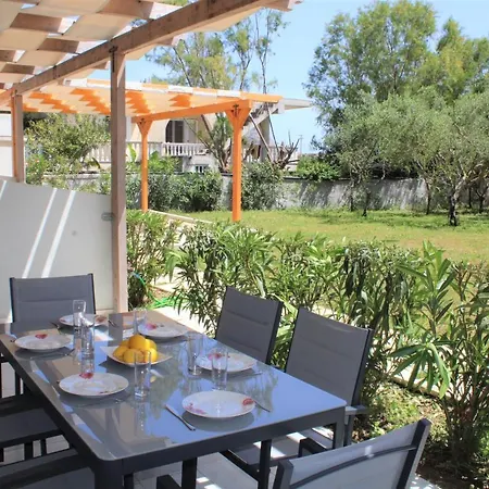 Kalamaki Plaza Apartments מראה חיצוני תמונה