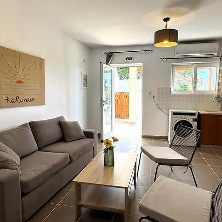Kalamaki Plaza Apartments מראה חיצוני תמונה