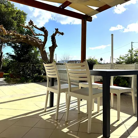Kalamaki Plaza Apartments מראה חיצוני תמונה